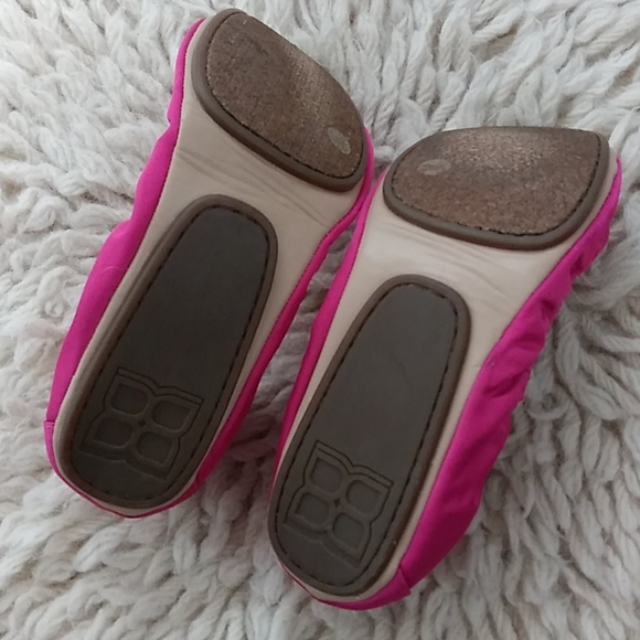 Bcbgmaxazria foldable flats - Picture 5 of 12